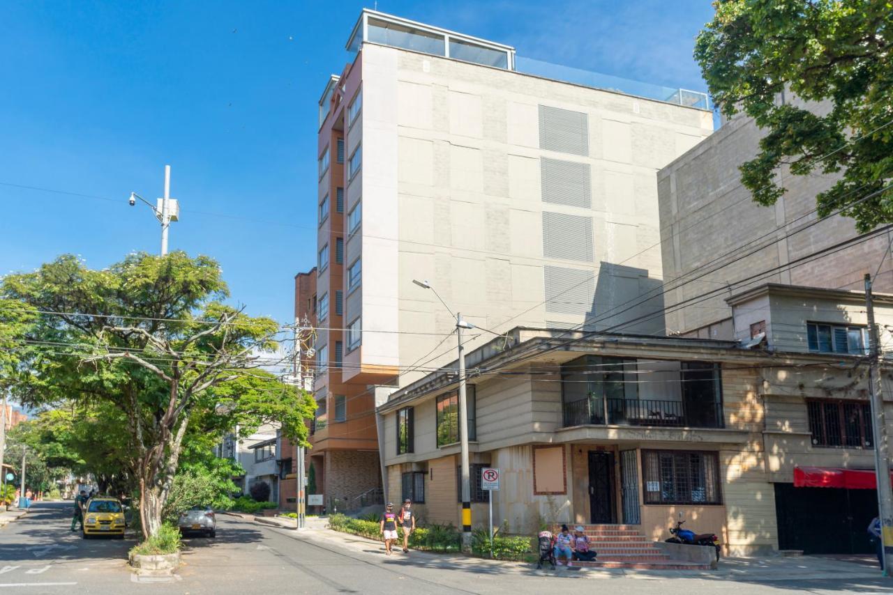 Seven Inn Hotel Medellín Extérieur photo