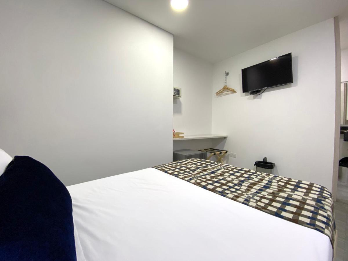 Seven Inn Hotel Medellín Extérieur photo