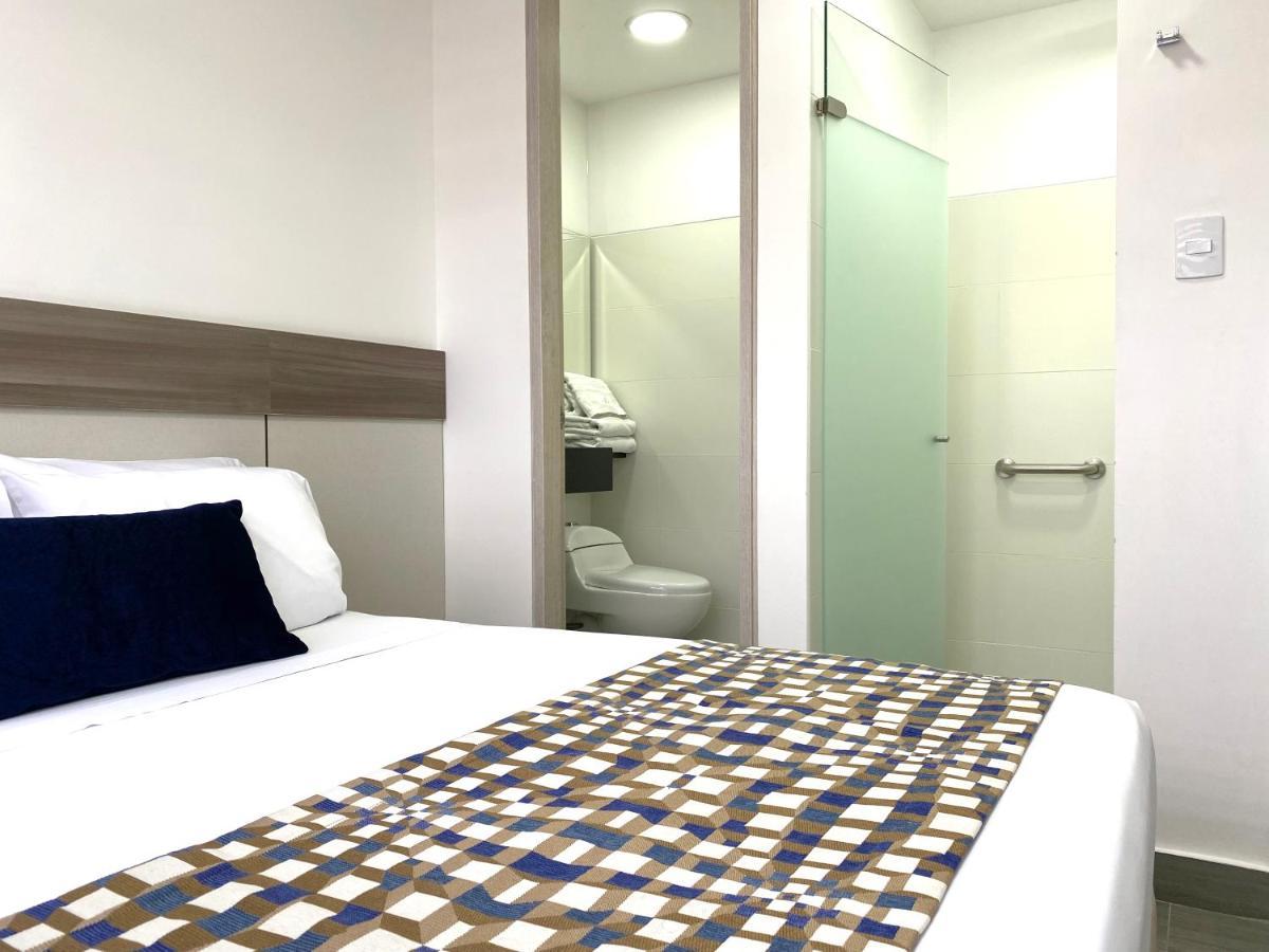 Seven Inn Hotel Medellín Extérieur photo