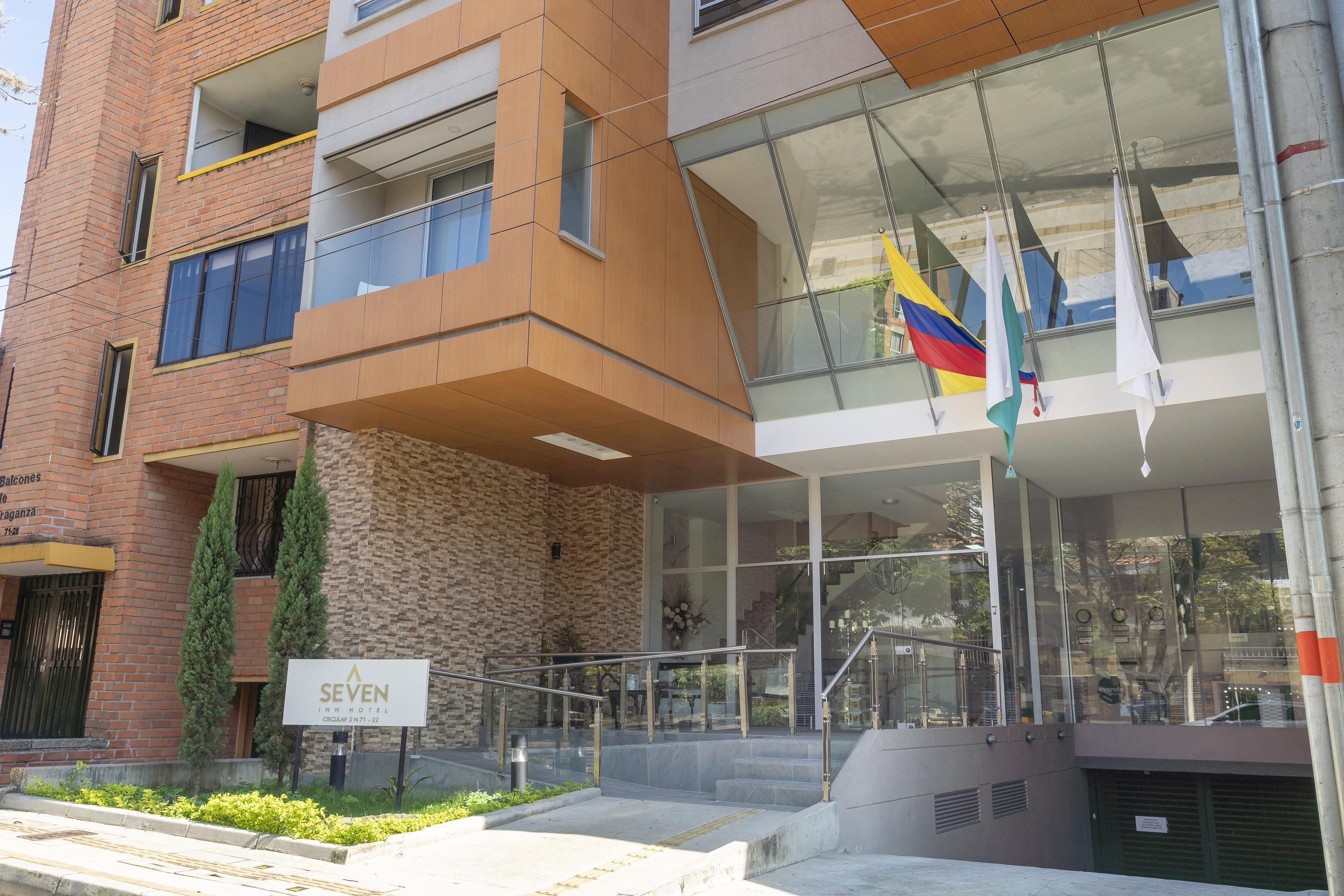 Seven Inn Hotel Medellín Extérieur photo